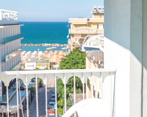 media.Terrazza vista mare