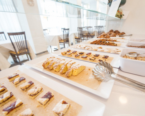 media.Buffet colazione