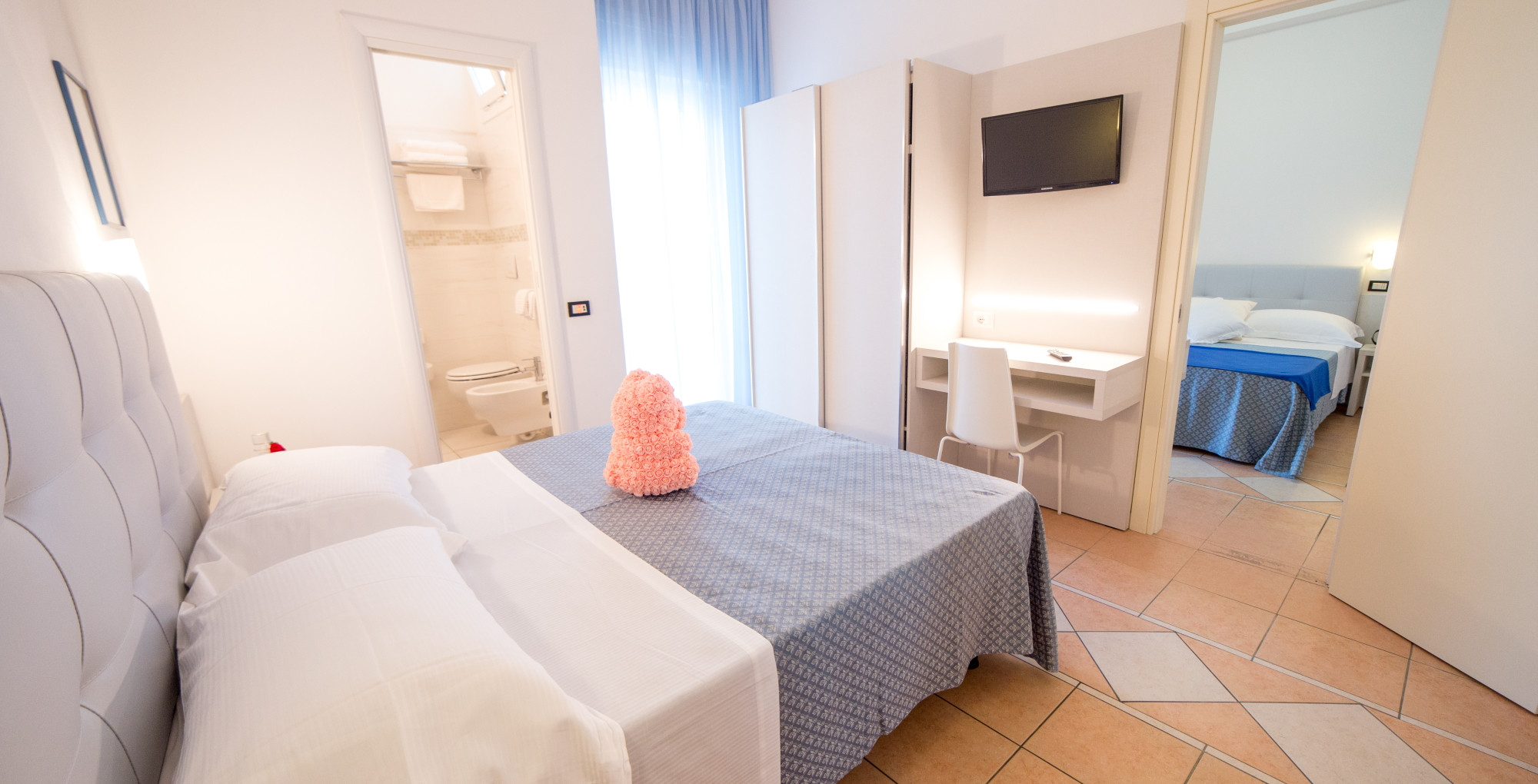 media.Camera family orso